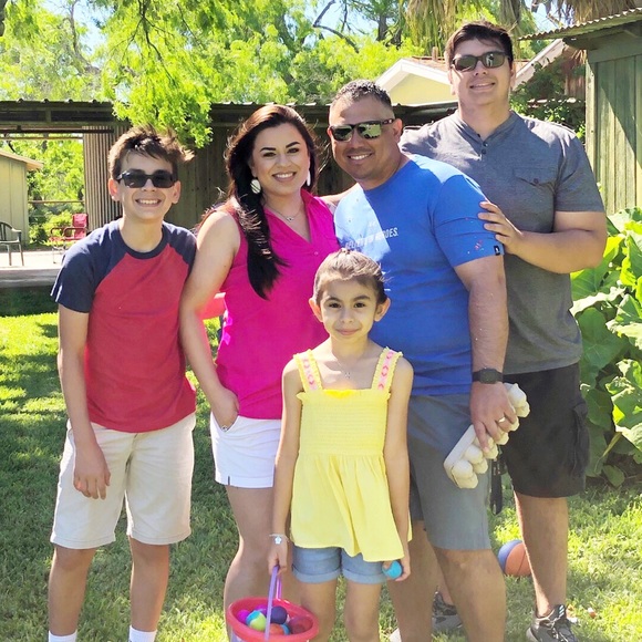 Meet the Posher, Lindsay! - Picture 2 of 3